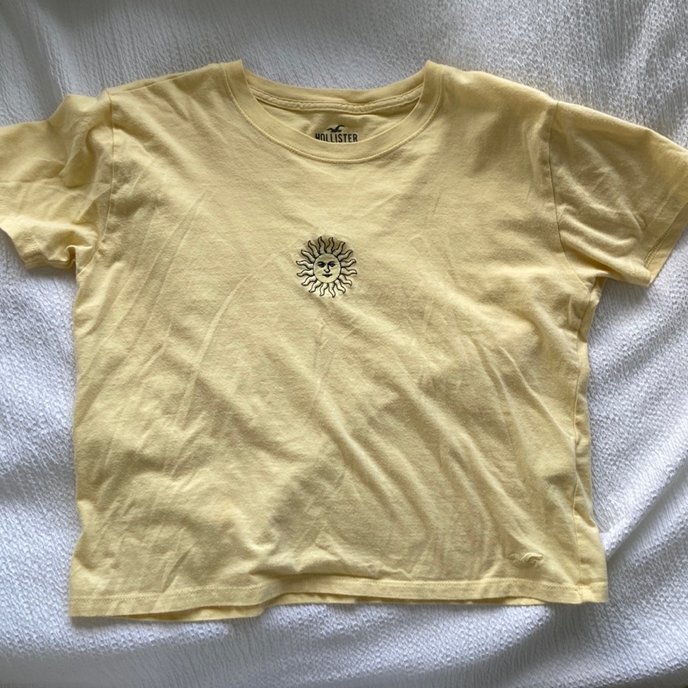 Pastels yellow super soft cotton cropped fitting tee with sun embroidery